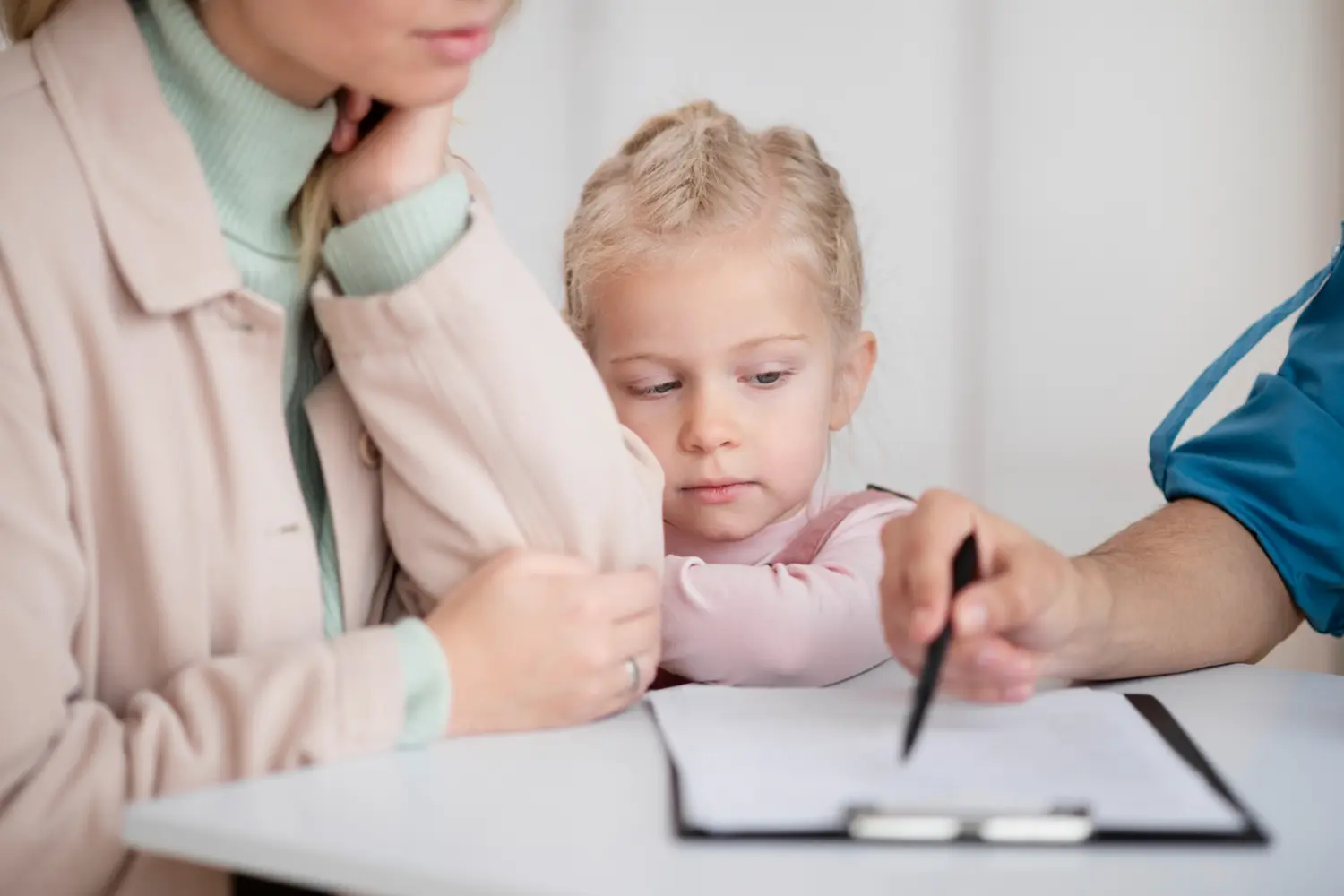 Managing toddler separation anxiety - pediatric mental health blog