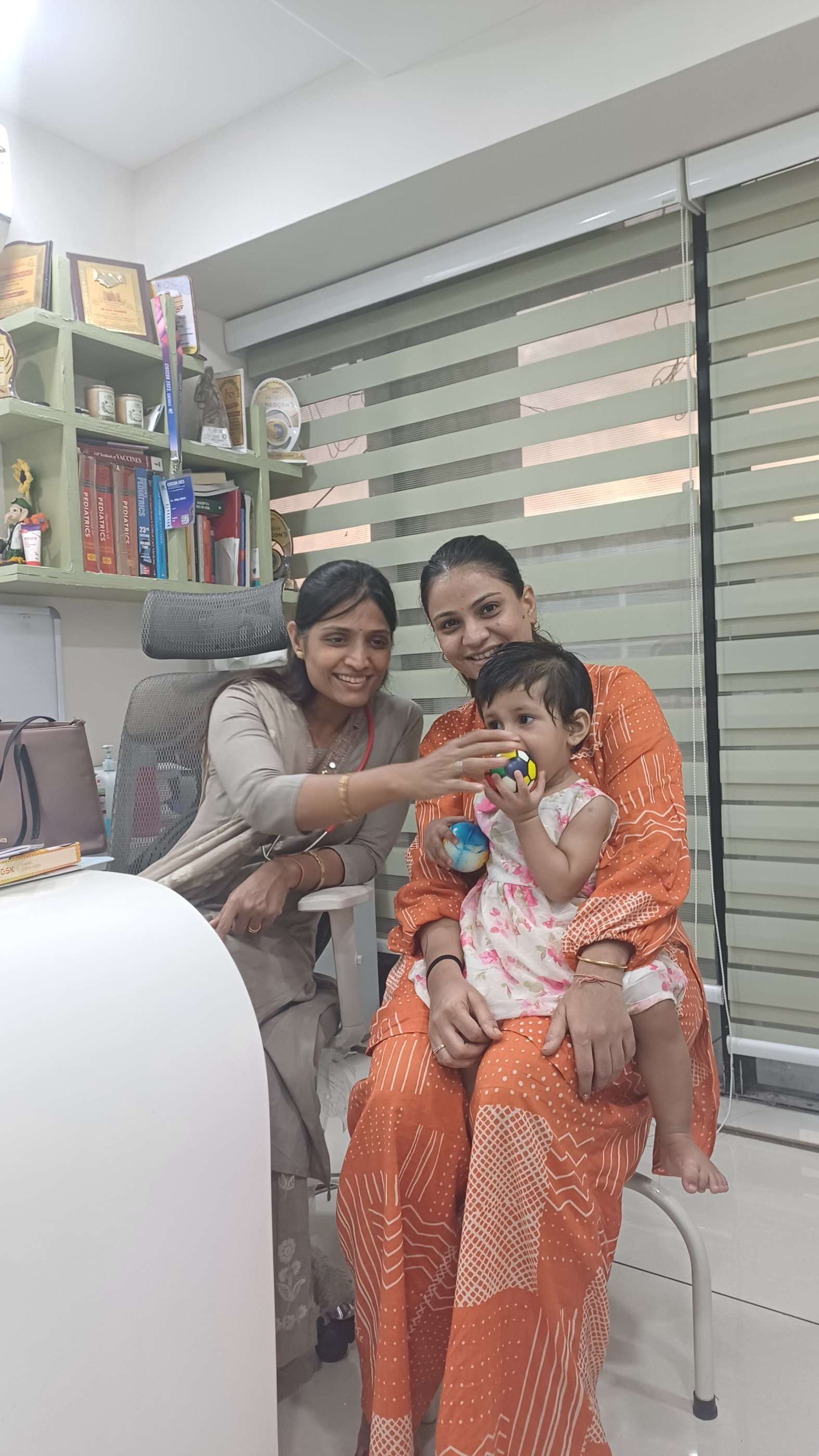 Newborn and infant care consultation at Chaitanya Clinic Indore by Dr. Silky Mittal